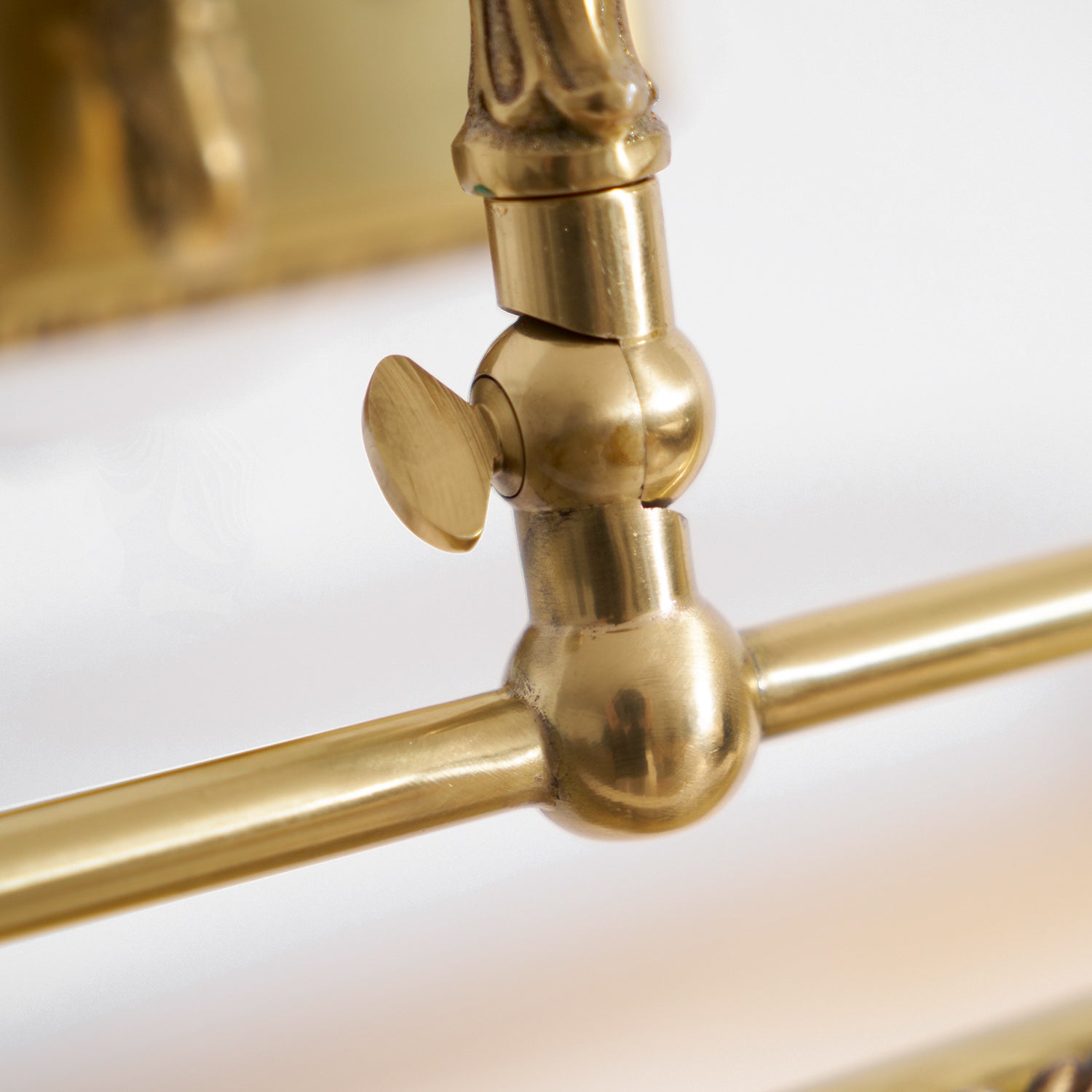 Aplique de pared lineal Mador