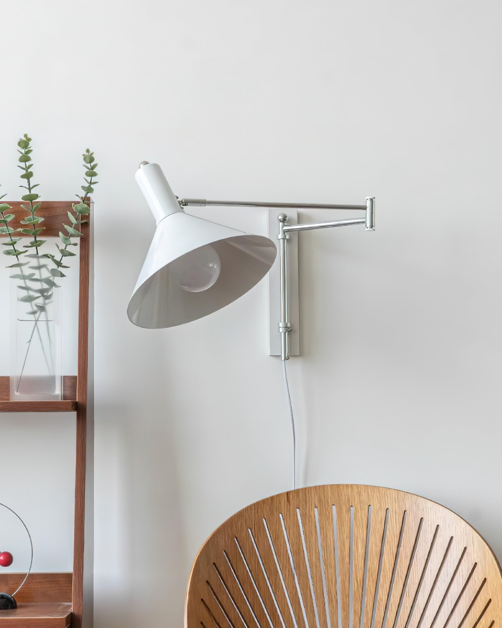 Aplique de pared orientable Giraavo