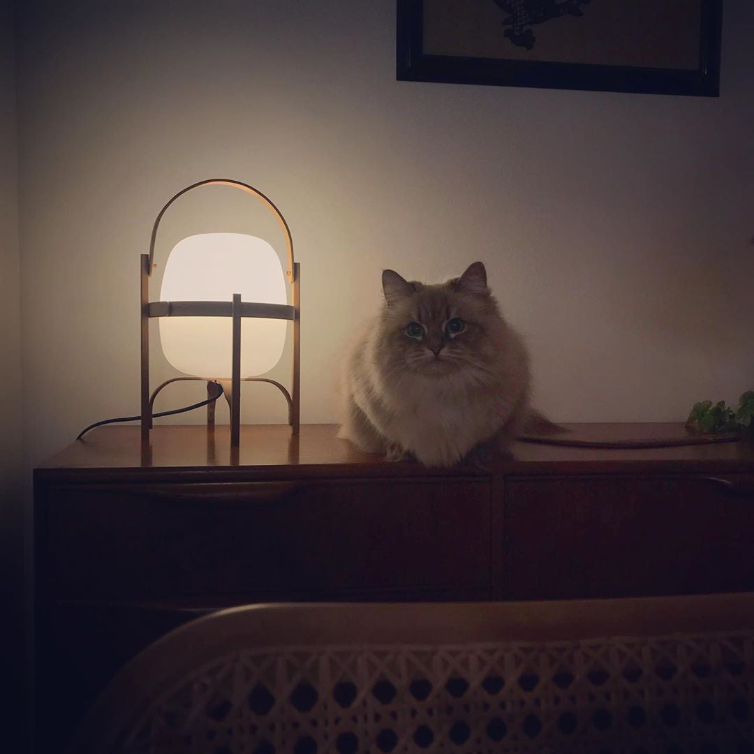 Lámpara de mesa Ondaelo