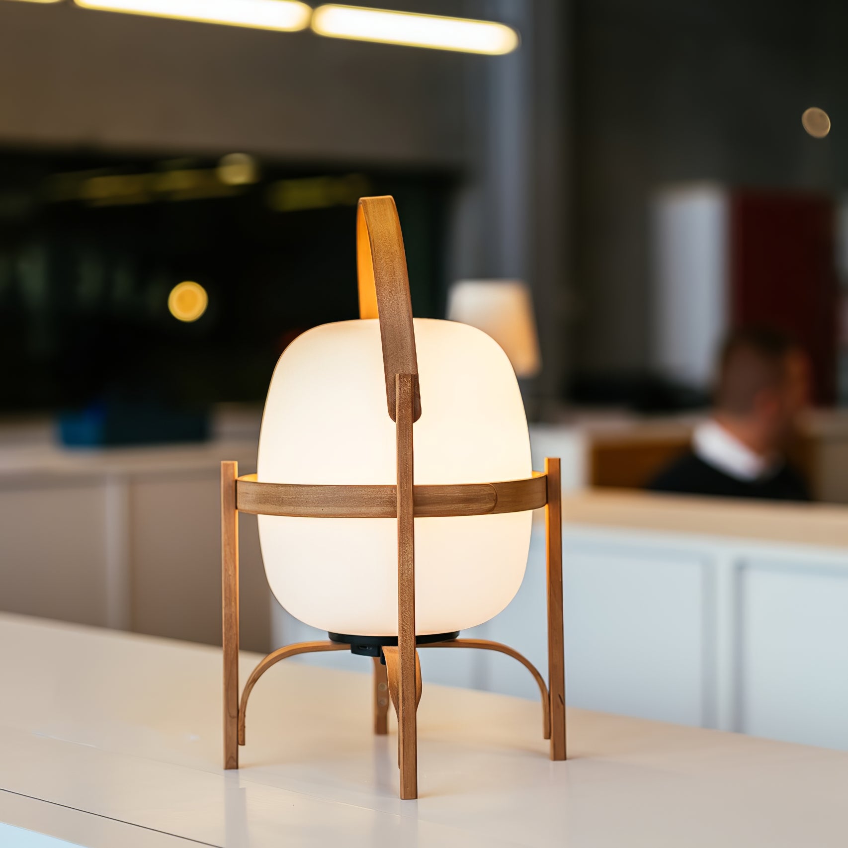 Lámpara de mesa Ondaelo