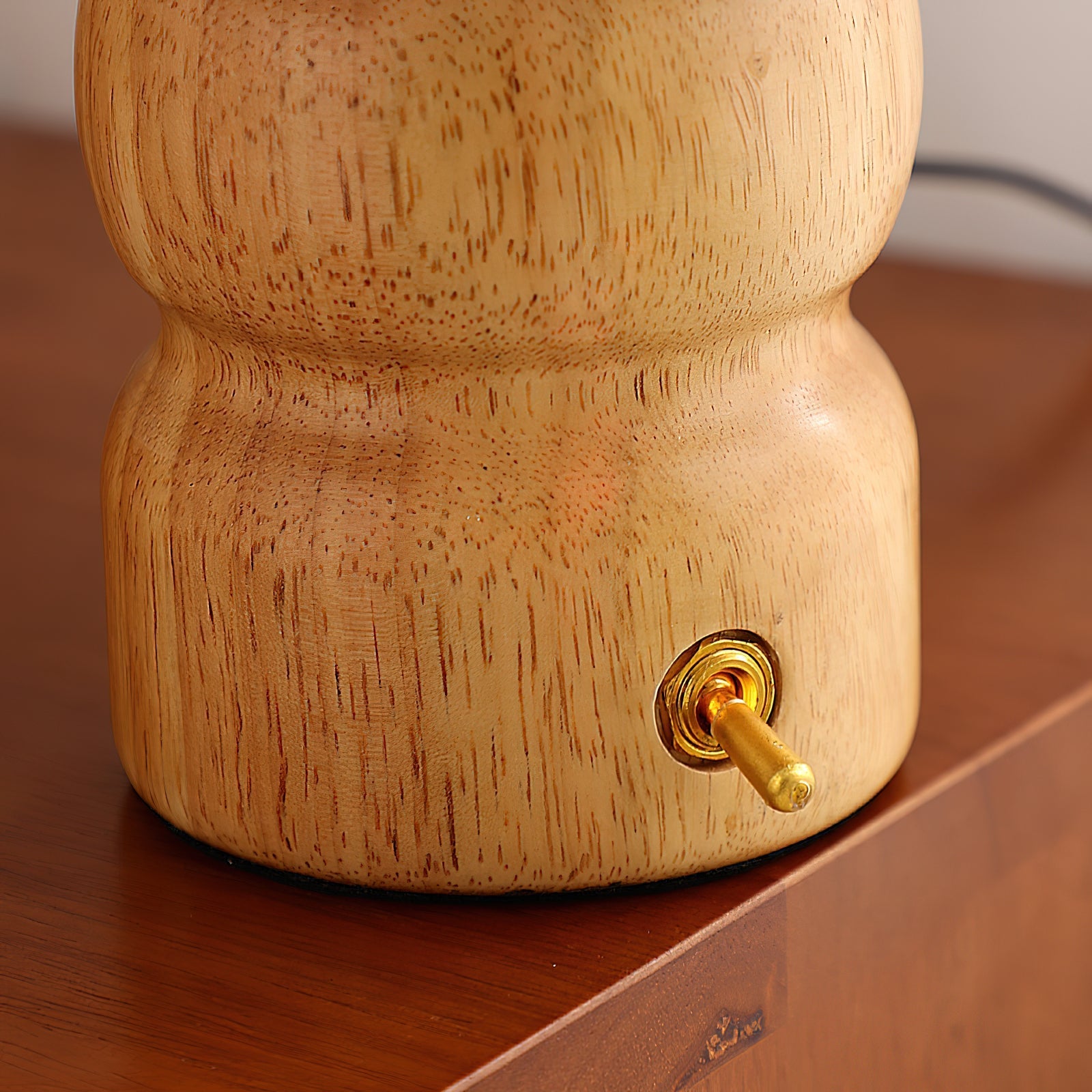 Lámpara de mesa Luzezo