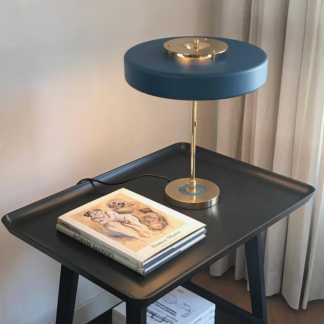 Lámpara de mesa Finaora