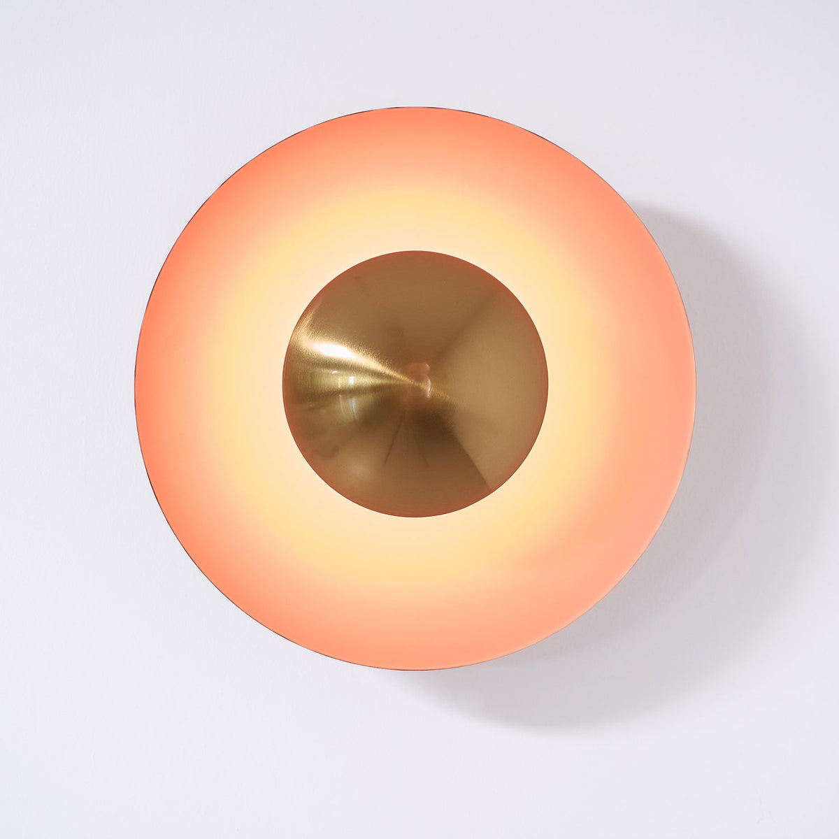 Simplicity Glow Plug - in Wall Light - Vakkerlight