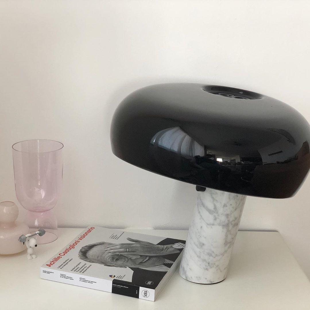 Lámpara de mesa Meva