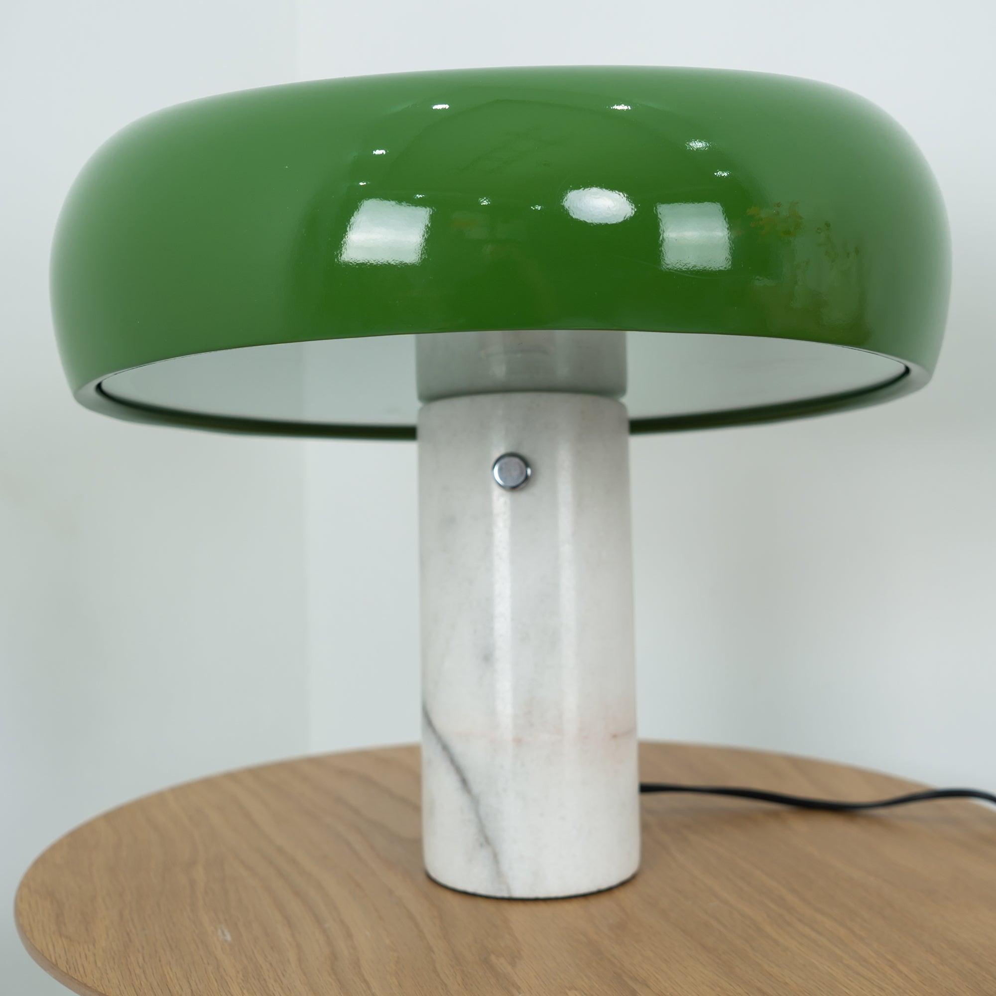 Lámpara de mesa Meva