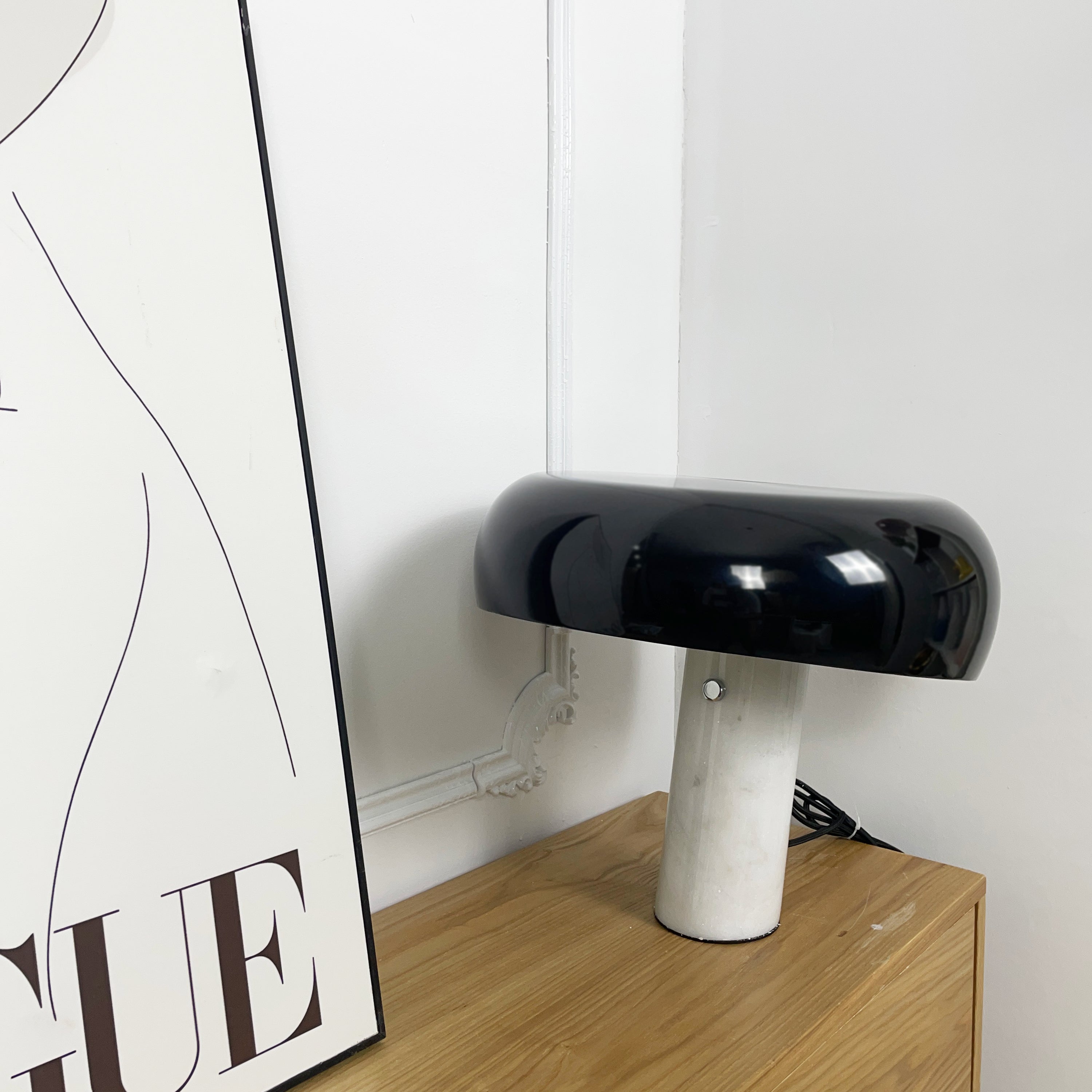 Lámpara de mesa Meva