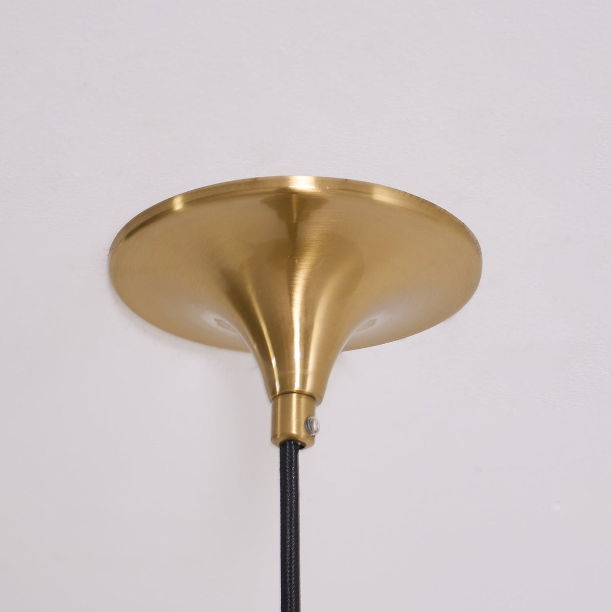 Trumpet Pendant Lamp – detail 36