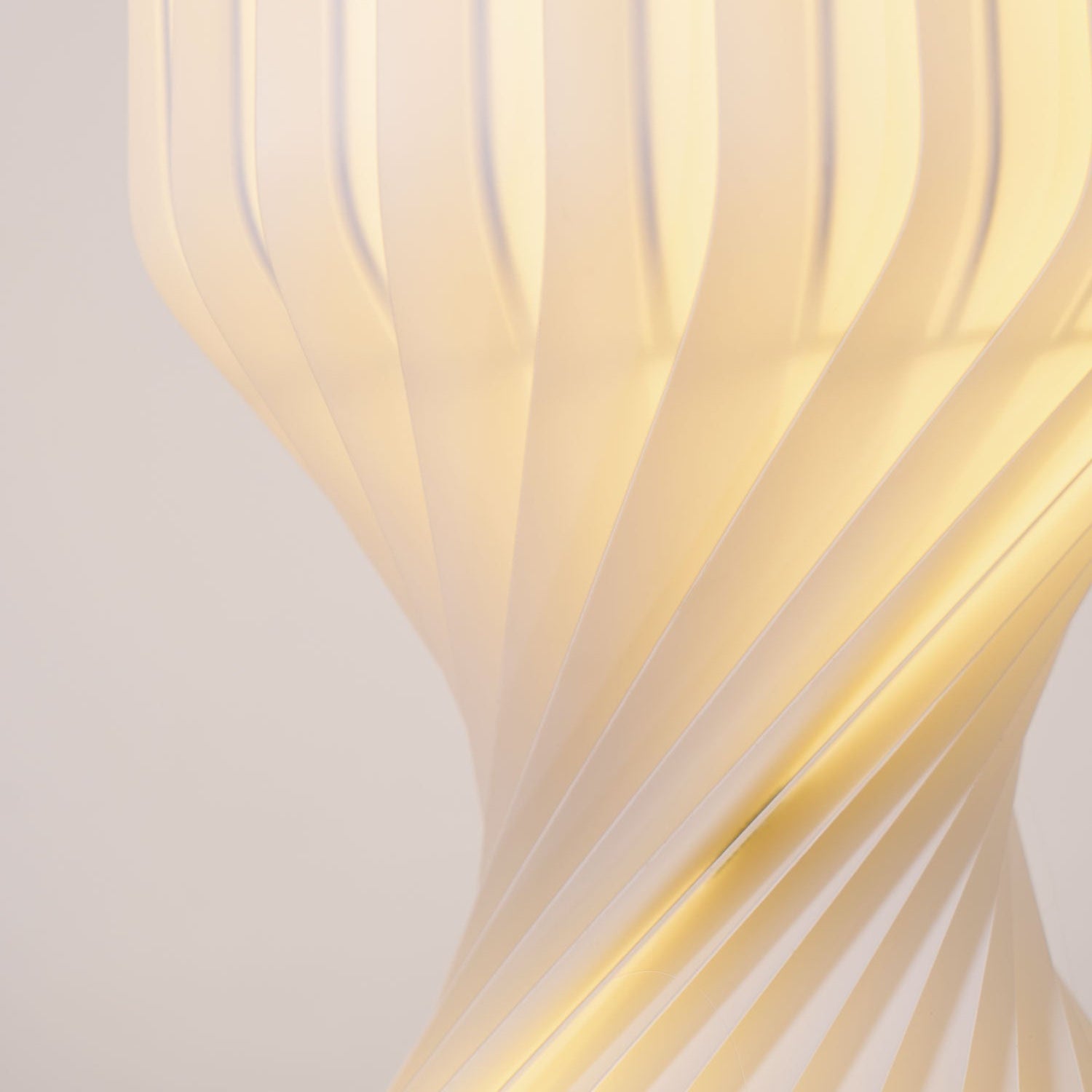 Lámpara de pie Leroto