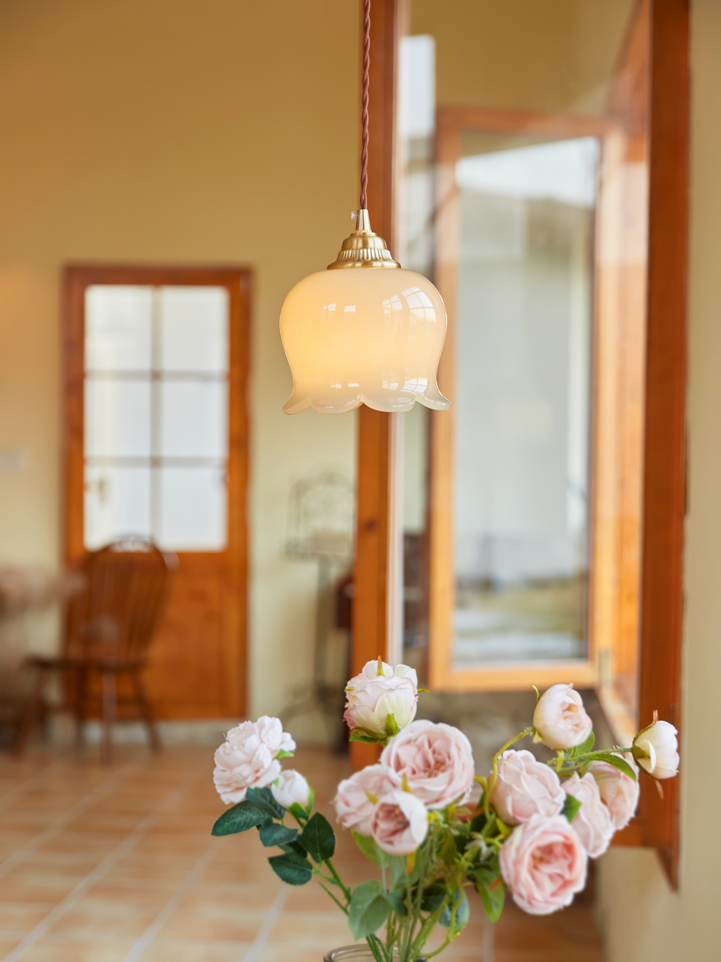 Lámpara colgante floral Luto