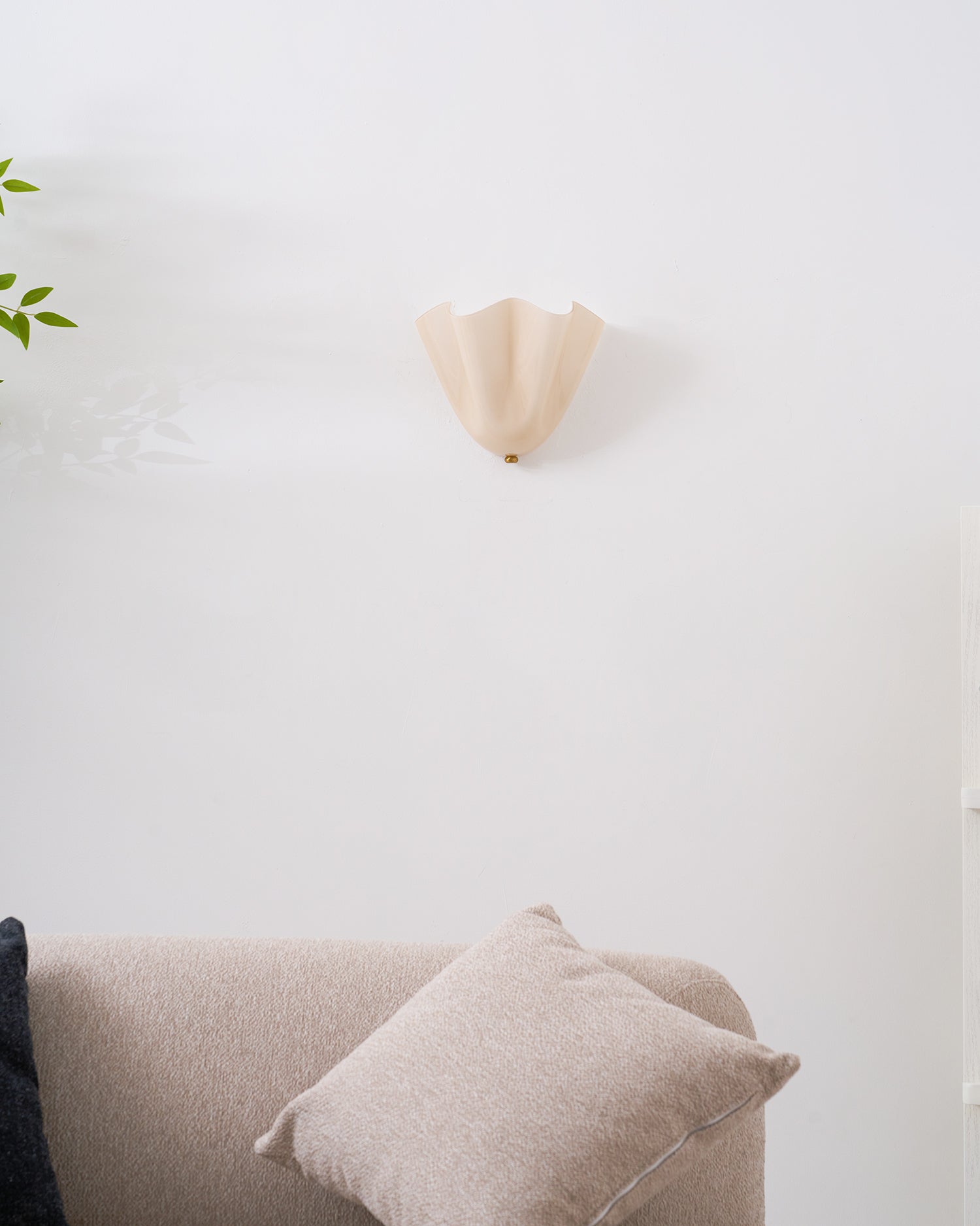 Aplique de pared escultural Miaon