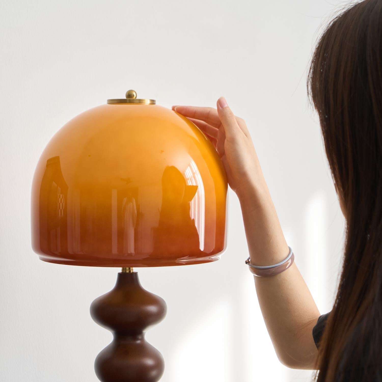 Lámpara de mesa Felioro